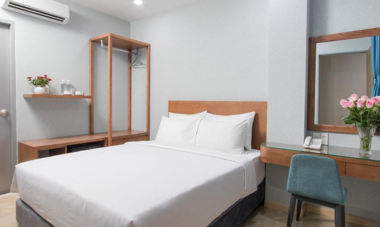 Piano Hotel โฮจิมินห์ซิตี้ ภายนอก รูปภาพ
